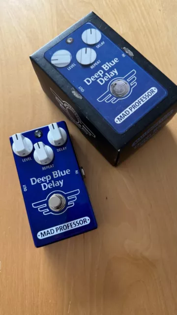Mad Professor Deep Blue Delay guitar FX pedal