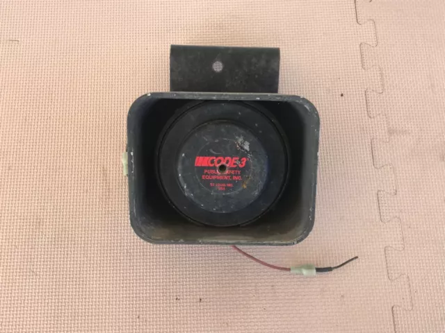 Code 3 Push bumper Mount 100 Watt Siren Speaker #12