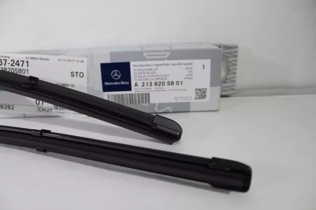 **New GENUINE Mercedes-Benz W213 E-Class Front Wiper Blades A2138203704 2