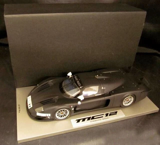 BBR P18220G Maserati Grecale Noir, Miniature 1/18, édition Limitée à 28 Exemplaires