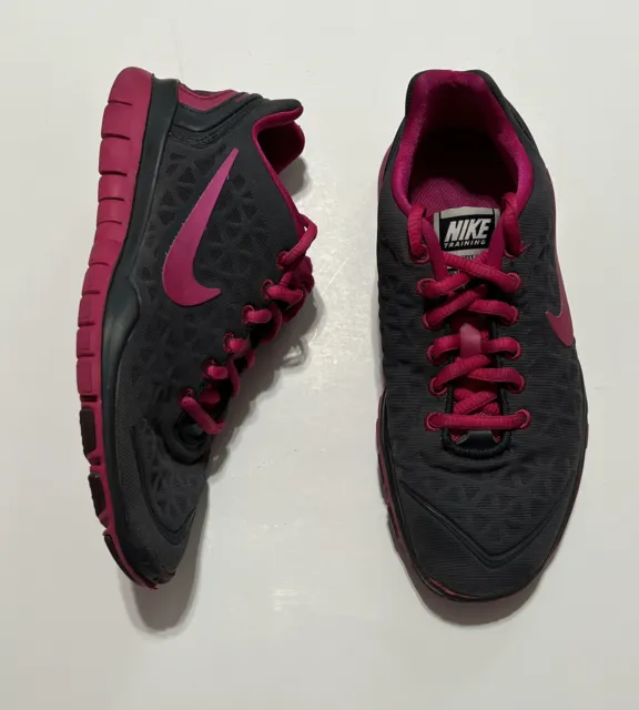 NIKE Size 6 Womens Gray Pink Free Fit 2 Training Shoes Sneakers Running