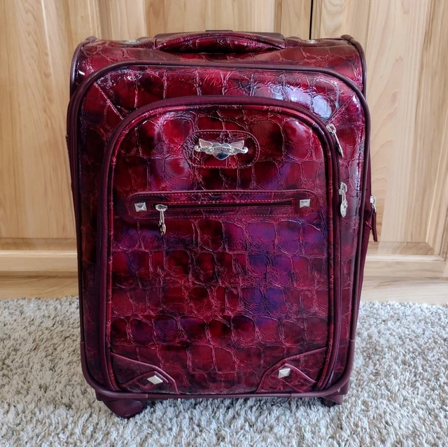 Kathy Van Zeeland 22" Spinner Rolling Luggage Suitcase Red Crocodile Expandable