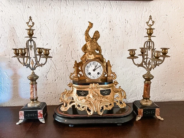 Horloge Ancienne « L'Amour » - Années 1950-60, Cadran Blanc Marbre Et Bronze - Occasion