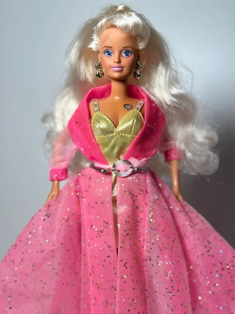 VINTAGE HASBRO 1994 Climbing Sindy Mountain Fun Doll Model 18424 EUR 22,00 - DE