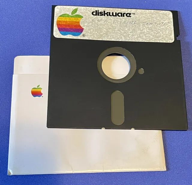 1980 Vintage Apple. 5.25" Floppy Diskware Dos 3.3 System Master