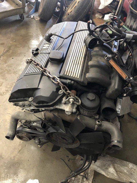323i engine clearance