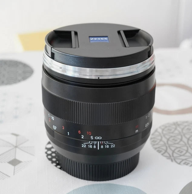 Carl Zeiss Makro Planar 50mm f2 ZE Canon mount