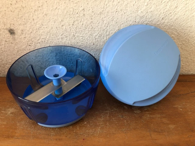 Twister Tupperware Pour Hacher Oignons, Persil, Ail - Hachoir Manuel Vintage En Excellent état