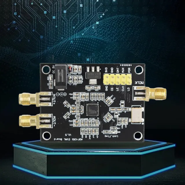 ADF4351 RF Signal Source PLL Frequency Synthesizer Useful 135M-4.4GHz Demo Board