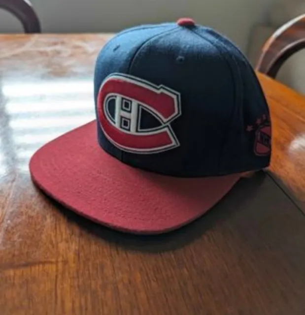Montreal Canadiens NHL Vintage Hockey Blue Red Mitchell & Ness Cap Hat XL Logo