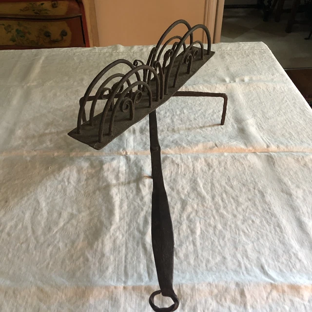 18th Century American Colonial Hand Forged Wrought Iron Rotary Bread Toaster 2