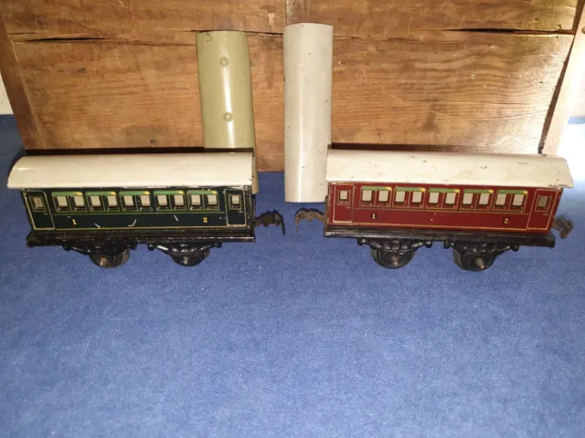 Blechspielzeug 30er J. Kraus Spielzeug Eisenbahn 2 Personenwagen + Dächer Spur 0