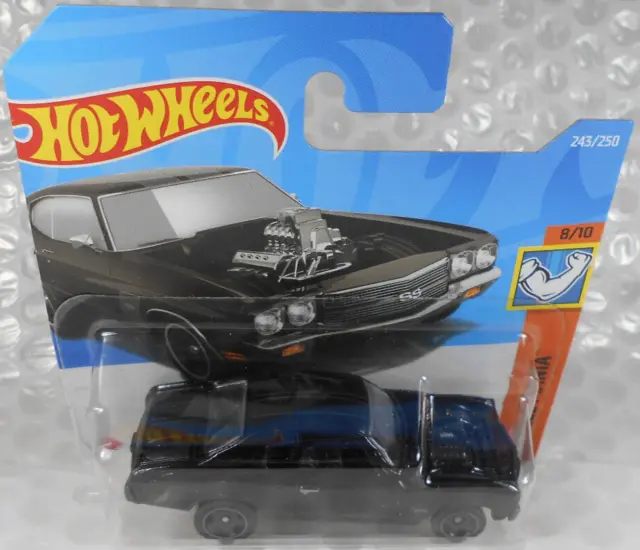 Hot Wheels Chevy Chevelle SS Express (black) sealed on short card #243/2022