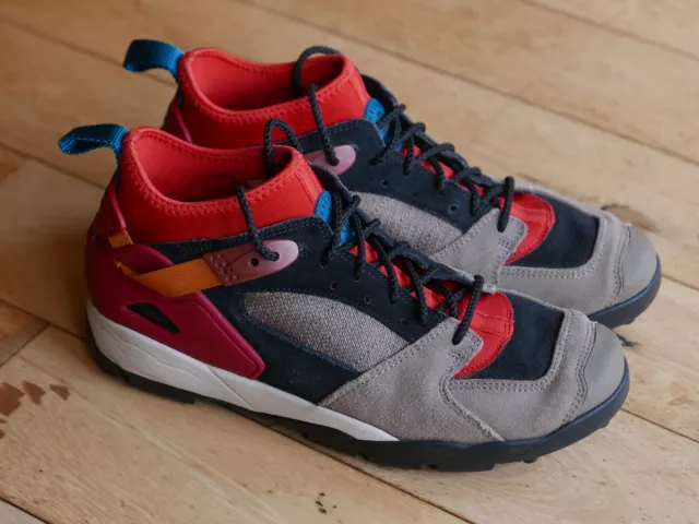 Nike acg hotsell air revaderchi sizing