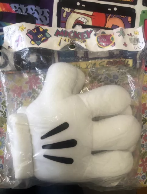 Disney NEW Mickey Minnie Mouse Oversized Plush Mitts Gloves Hands