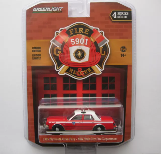 FDNY 1985 Plymouth Fury New York City FIRE Department ** Greenlight Rescue 1:64 2