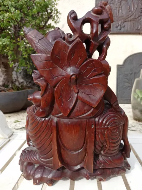 divinité chinoise avec éléphant ,; sculpture bois 2