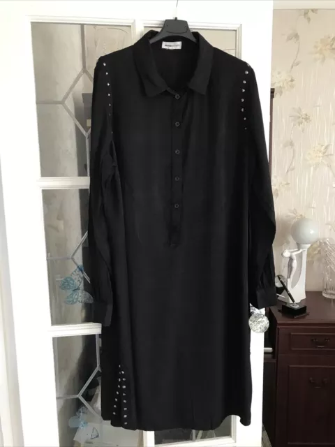 Anna Scholz Dress. Size UK 22