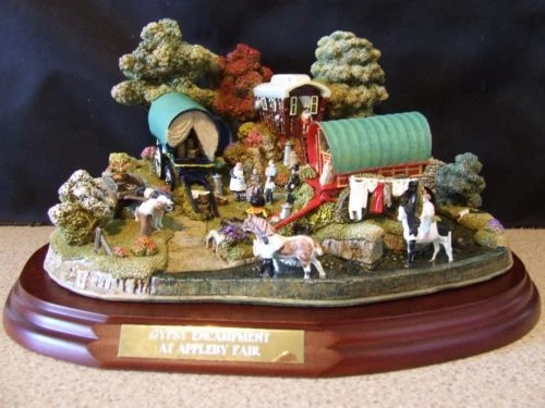 LILLIPUT LANE - L2596 Gypsy Encampment At Appleby Fair