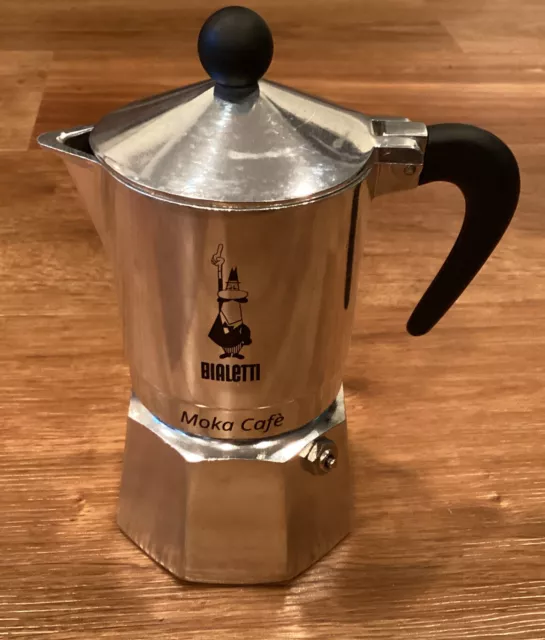 https://www.picclickimg.com/9X8AAOSwjcVkrKW0/Bialetti-1-Cup-Moka-Express-Stovetop-Espresso-Coffee.webp