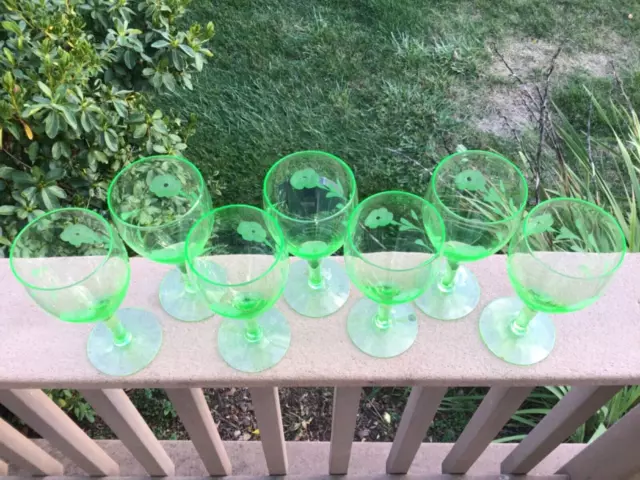 Vaseline Green Depression Glass Water Goblets Set of (7) 6 3/4“ 8 oz 2