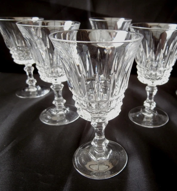 5 Verres à VIN  BLANC  Cristal d'Arques taillé , 11,5 cl,  Modèle  TUILERIES