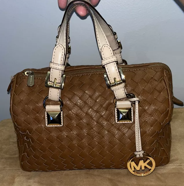 mk speedy bag
