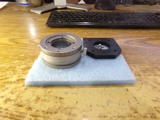 Micro-Controle 0 - 360 Increments Rotary Stage.