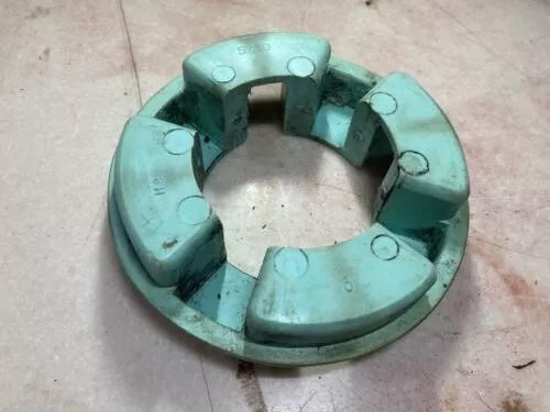 Magnaloy 500 Hytrel Coupling Insert - oil resistant - USED