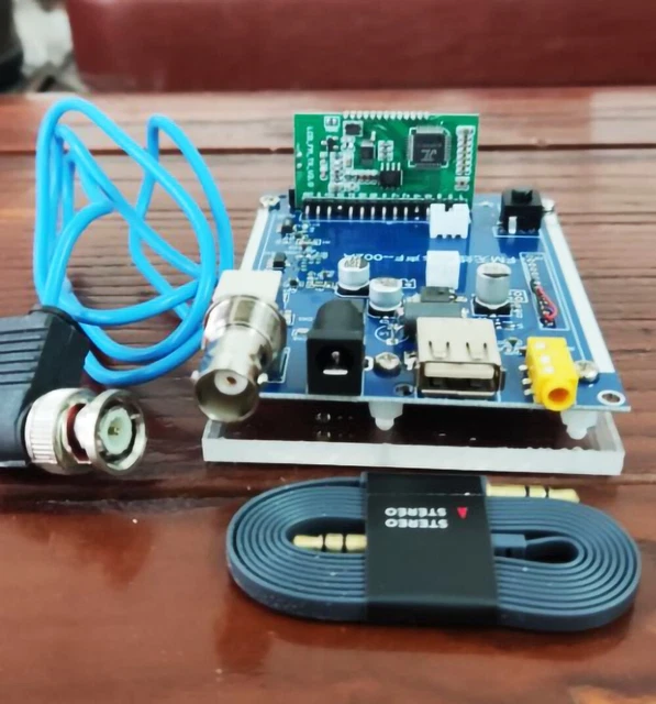 ÉMETTEUR FM EXCITER PLL 2,5 WATT 88 - 107,9 Mhz AVEC DIFFUSION MB1501 - Foto 6