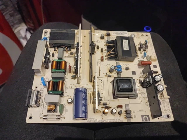 carte mére Asus TUF Gaming B650M-PLUS Socket AM5 jamais utilisé Alger