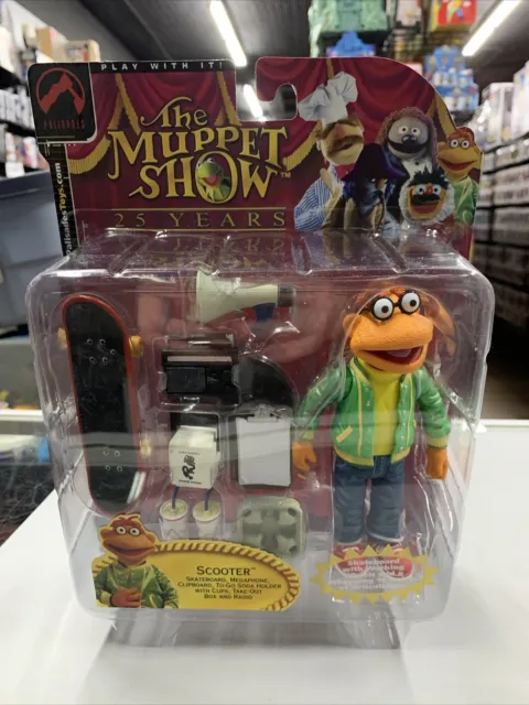 Palisades The Muppet Show Scooter with skateboard Muppets Action Figure  New MOC