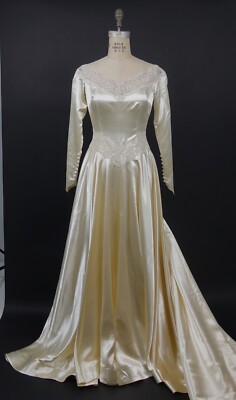 VINTAGE 1940'S WEDDING DRESS Ivory Slipper Satin Long Sleeve w/train