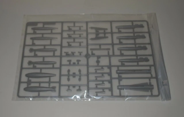 TRUMPETER A-7E CORSAIR II 02231 ⭐PARTS⭐ SPRUE H-AGM-65+Mk-82+M117+MORE 1/32