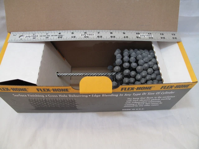 (1) NEW  4-1/8" 320 grit Flexible Cylinder Hone Bore Diameter Ball Engine Flex