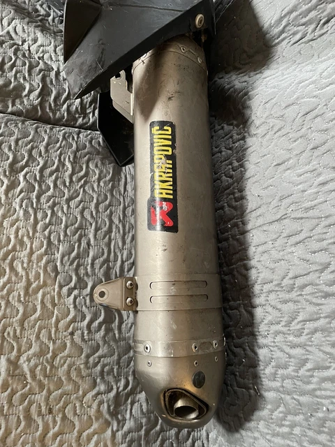 Akrapovic outlet 690 duke