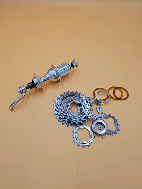 NABE HINTEN CAMPAGNOLO Record Titanium 9 Fach + Kassette / hub back 9