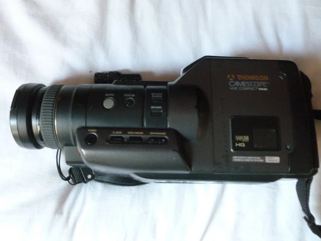 Camescope Hitachi Vm 3200s pas cher - Meilleures ofes sur le neuf et l'occasion