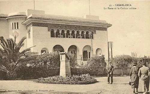 Cpa Maroc Casablanca La Poste Et Le Sundial