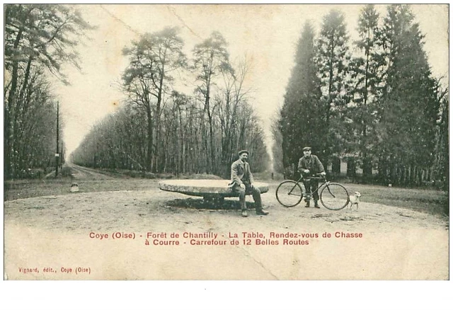 60 . n°37881. coye foret de chantilly.la table.en l etat plies