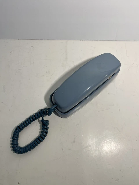 Teléfono de escritorio retro en polvo azul de pared AT&T Trimline 230 de colección