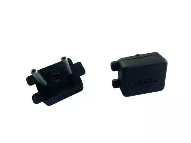 Naim Banana Plugs (pair). Original plugs supplied with Naim equipment