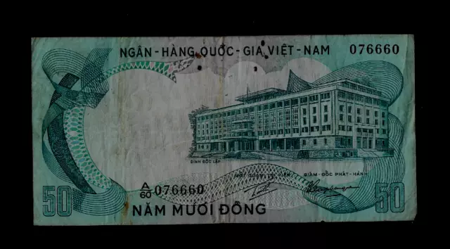 South Viet Nam ( 1 ) Bank Note  50 Dong  Nd( 1972 ) P  30  Fine