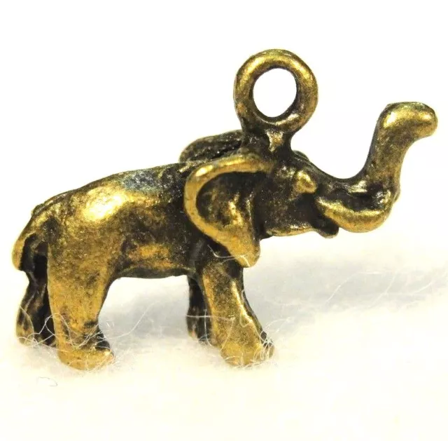 10Pcs. Tibetan Antique Bronze 3D ELEPHANT Charms Pendants Earring Drops AN069
