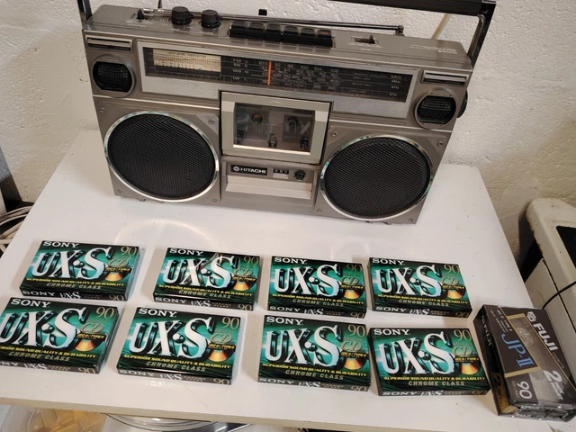 kasılma kedi Predictor radio cassette philips Boğaz cevher Gün
