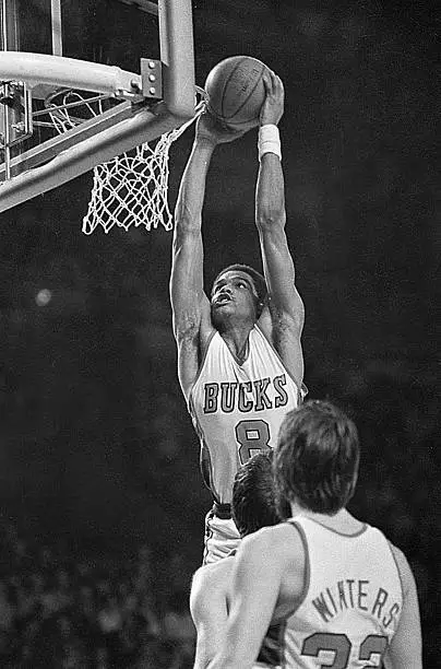 Marques Johnson Of The Milwaukee Bucks 1970s Old Basketball Photo