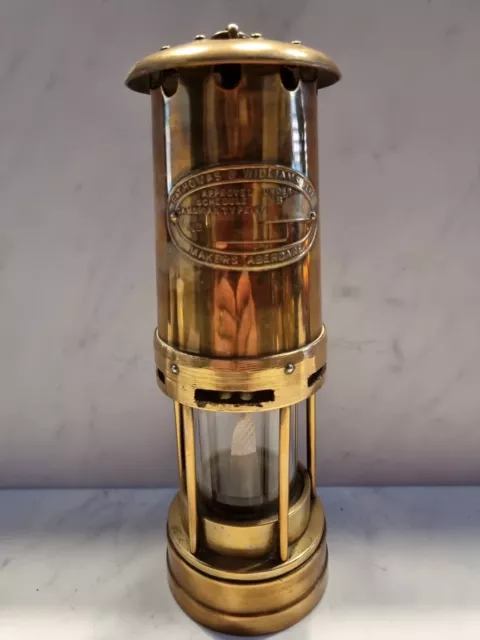 E.Thomas & Williams Ltd Brass Orginal Welsh Miners Lamp 1920 VERY NICE EXAMPLE