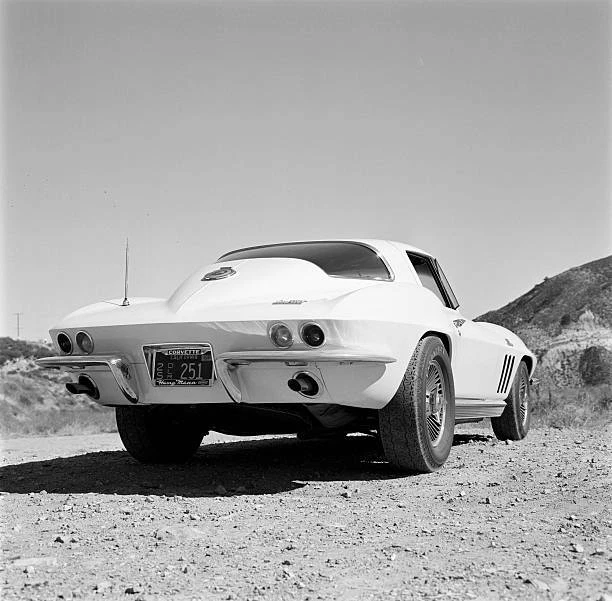 Corvette 427 Road Test