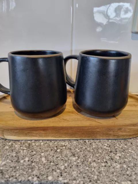 2 x BLACK FREEDOM MUGS + FREE MUG