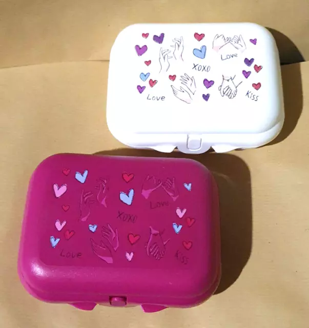 2 PETITE BOITES SURPRISE BETISE GOUTER XOXO LOVE TUPPERWARE sandwich Kindi Twin